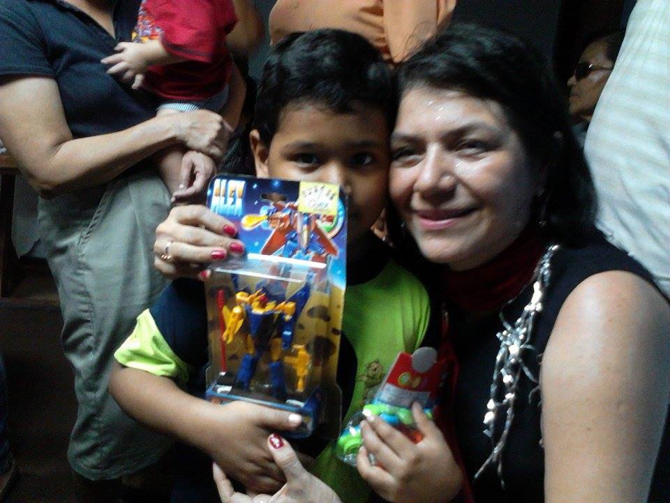 Portada del álbum Radio Universal Guayaquil